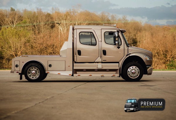 COMING SOON - 2008 FREIGHTLINER SPORTCHASSIS CUMMINS  for Sale $99,500 