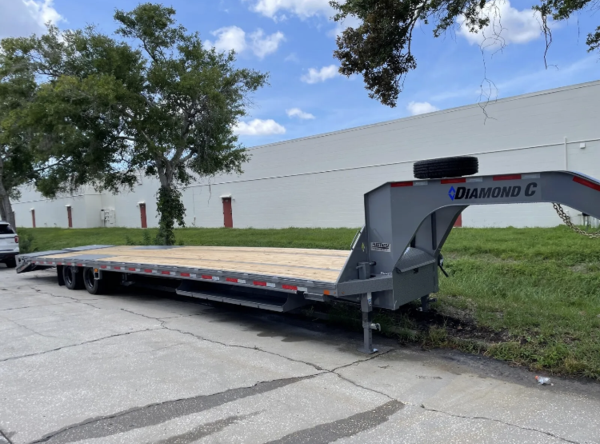 Diamond C 40' Deckover Trailer FMAX212  for Sale $36,995 