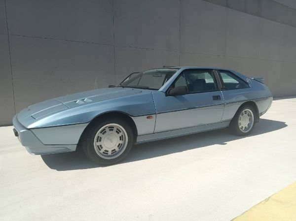 1988 Lotus Excel  for Sale $18,995 