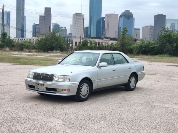 1997 Toyota Crown Royal  for Sale $11,995 