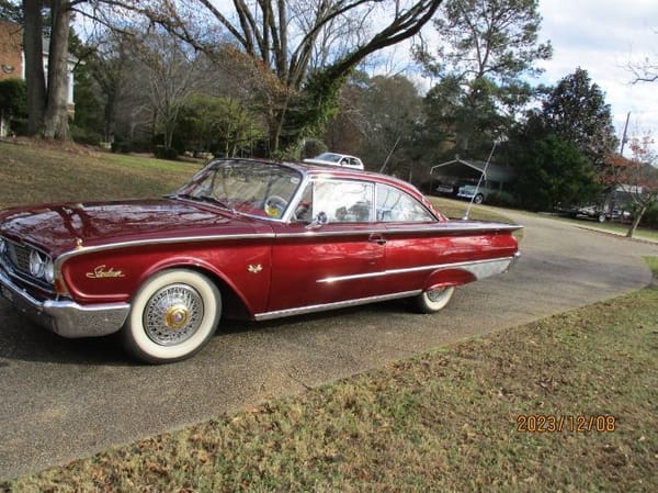 1960 Ford Starliner  for Sale $43,995 