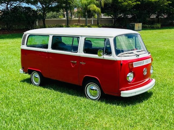 1977 Volkswagen Transporter  for Sale $42,995 
