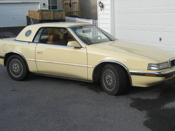 1989 Chrysler TC Maserati  for Sale $8,995 