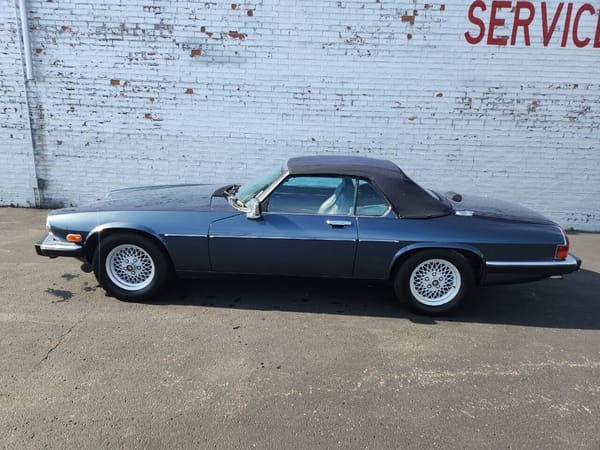1989 Jaguar XJ-Series  for Sale $10,990 