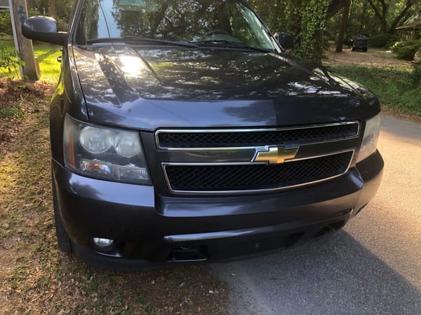 2011 Chevrolet Suburban  for Sale $13,900 