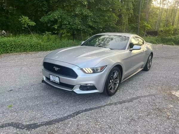 2015 Ford Mustang  for Sale $16,900 