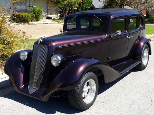 1935 Graham Model 73