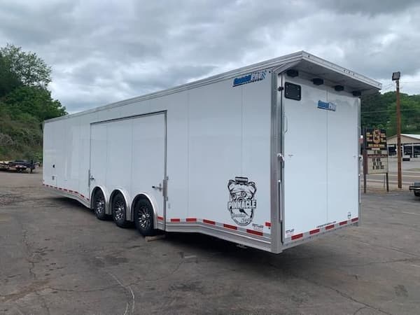 2021 Outlaw Trailers 34' Enclosed Cargo Trailer  for Sale $49,995 