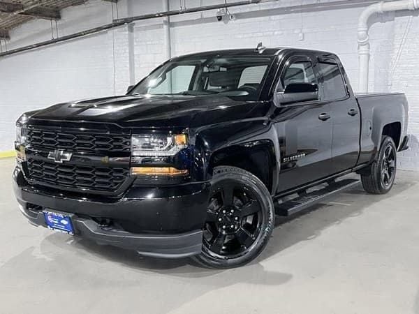 2018 Chevrolet Silverado 1500  for Sale $28,450 