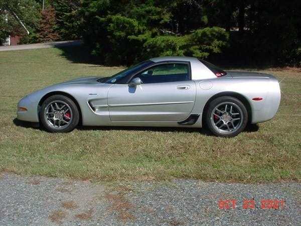 2001 Chevrolet Corvette  for Sale $33,995 