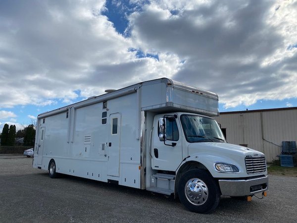 2006 Haulmark 16' Garage for Sale $124,900