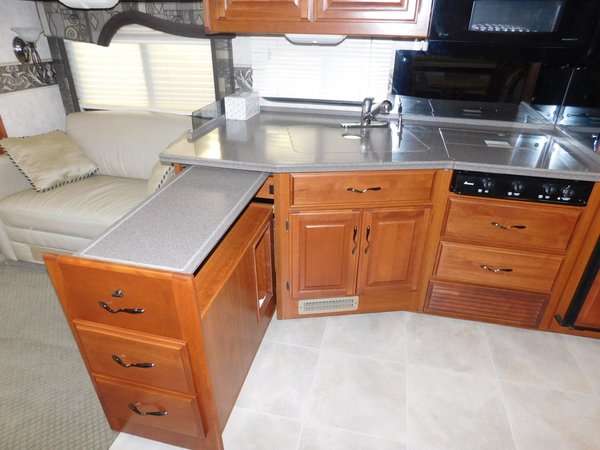 39L FLEETWOOD DISCOVERY for Sale $63,900