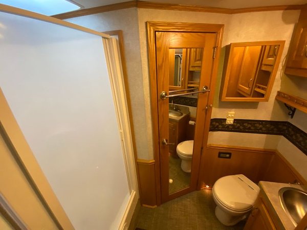 2006 Haulmark 16' Garage for Sale $124,900