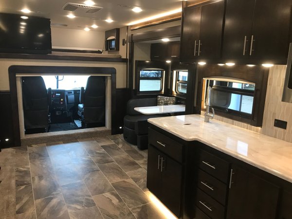2021 Renegade Motorhome 4 slide outs
