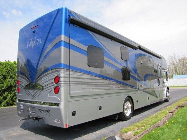 2019 Renegade Motorhome Valencia 38BB for Sale $204,900