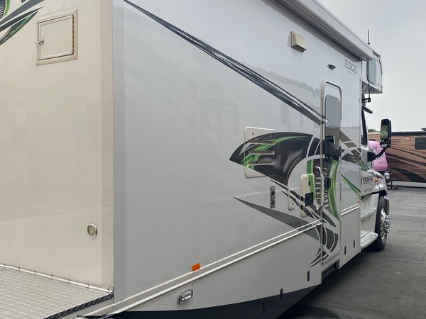 2016 Haulmark Toter Home for Sale $219,000