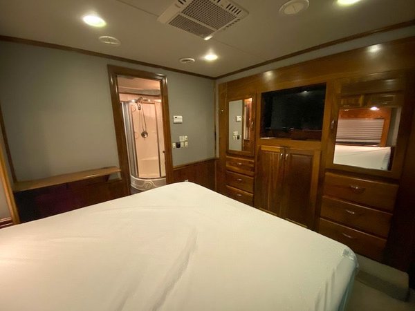 2008 Haulmark 3 Slide for Sale $174,900