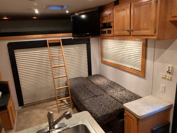 2003 Renegade Toterhome w/ Garage for Sale $95,000