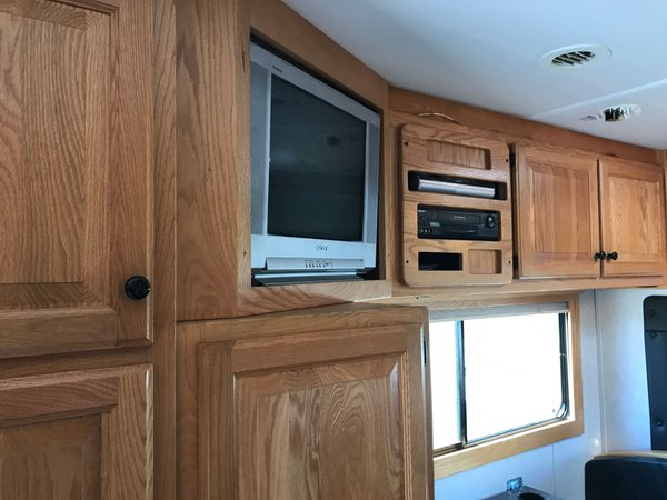 2004 Renegade Toter Trailer