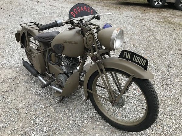 Vintage Scooters For Sale  : The Scooter Is Made Of Metal And Has Rubber Wheels And Handles.