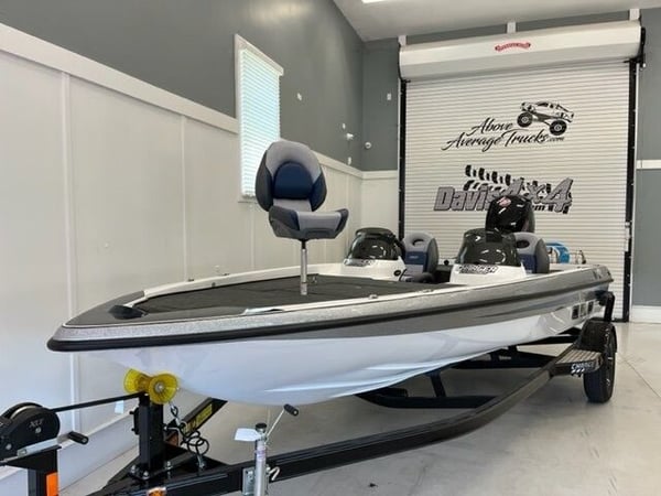 2022 Charger Bass Boat With Mercury Pro XS 150