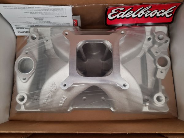 Edelbrock #2959 18 Deg SBC intake manifold (New) 