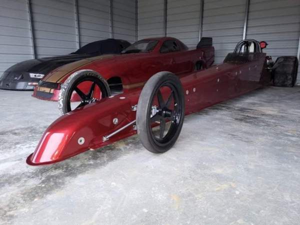 Dragster with engine   for Sale $9,000 