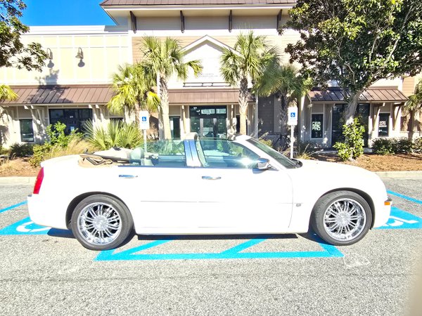 2005 Chrysler 300  for Sale $18,000 