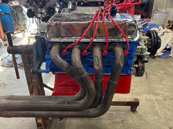 ford 357 N head circle track motor fresh off the dyno 