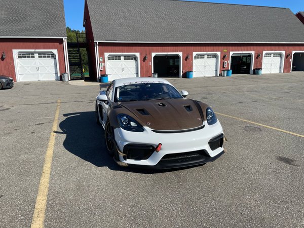 GT4 Factory Race Cars Available for Rent