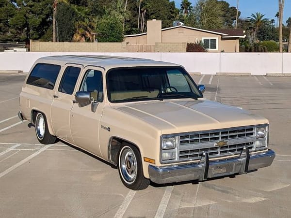 1985 Chevrolet Suburban  for Sale $19,795 