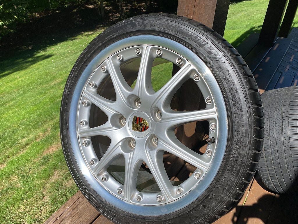 Wheels and Tires/Axles -  - Used - 1999 to 2004 Porsche 911 - 1997 to 2004 Porsche Boxster - Dumfries, VA 22025, United States