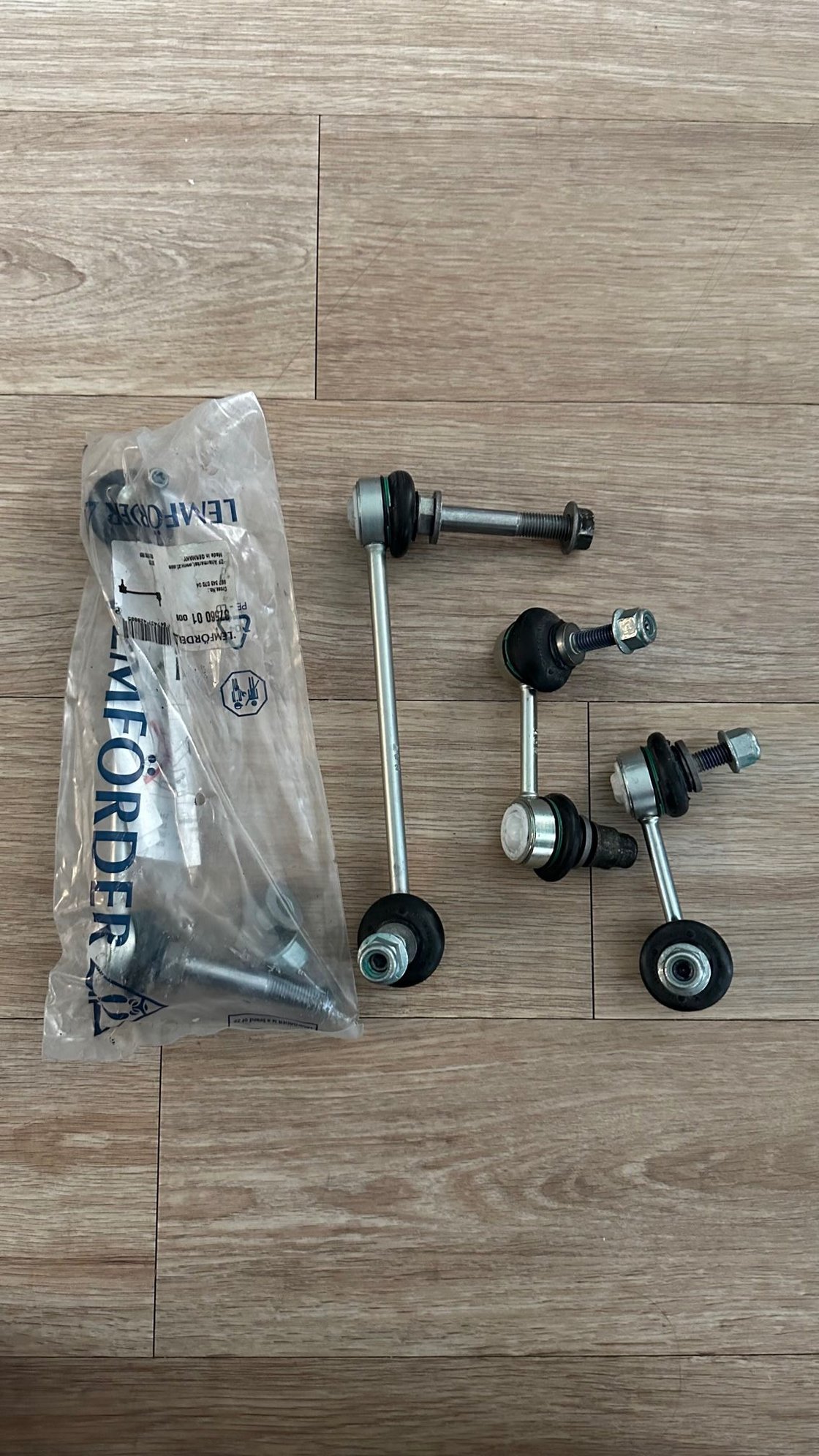 Steering/Suspension - 997 Garage sale - Used - All Years  All Models - Portland, OR 97209, United States