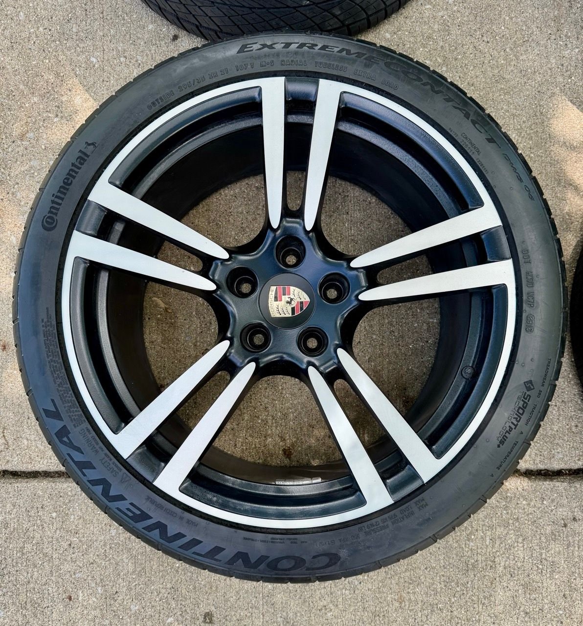 Wheels and Tires/Axles - OEM Porsche Cayenne 21×10 Wheel Set with Tires - Used - All Years  All Models - Northbrook, IL 60062, United States