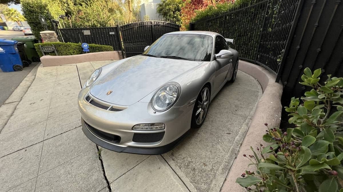 2010 Porsche GT3 - 2010 Porsche GT3 - Used - VIN WP0AC2A94AS783592 - 51,778 Miles - 6 cyl - Manual - Coupe - Silver - Sherman Oaks, CA 91403, United States