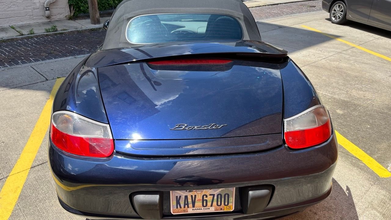 2003 Porsche Boxster - Accident-Damaged 2003 986 Boxster - Used - VIN WP0CA29803U622271 - 79,000 Miles - 6 cyl - 2WD - Manual - Convertible - Blue - Cincinnati, OH 45202, United States