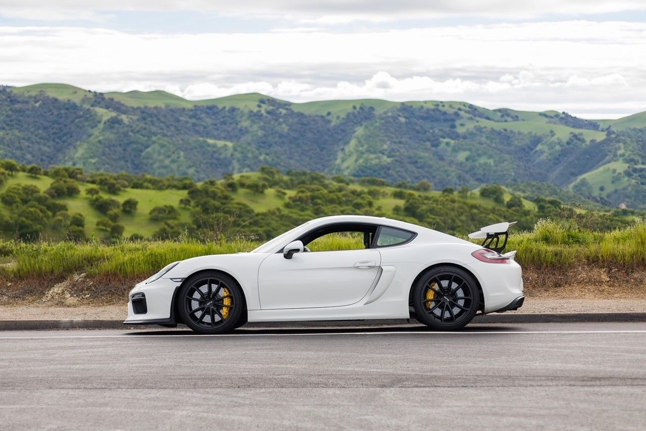 2016 Porsche Cayman GT4 - 2016 Porsche Cayman GT4 - Used - VIN WP0AC2A81GK192667 - 7,900 Miles - 6 cyl - 2WD - Manual - Coupe - White - Danville, CA 94526, United States