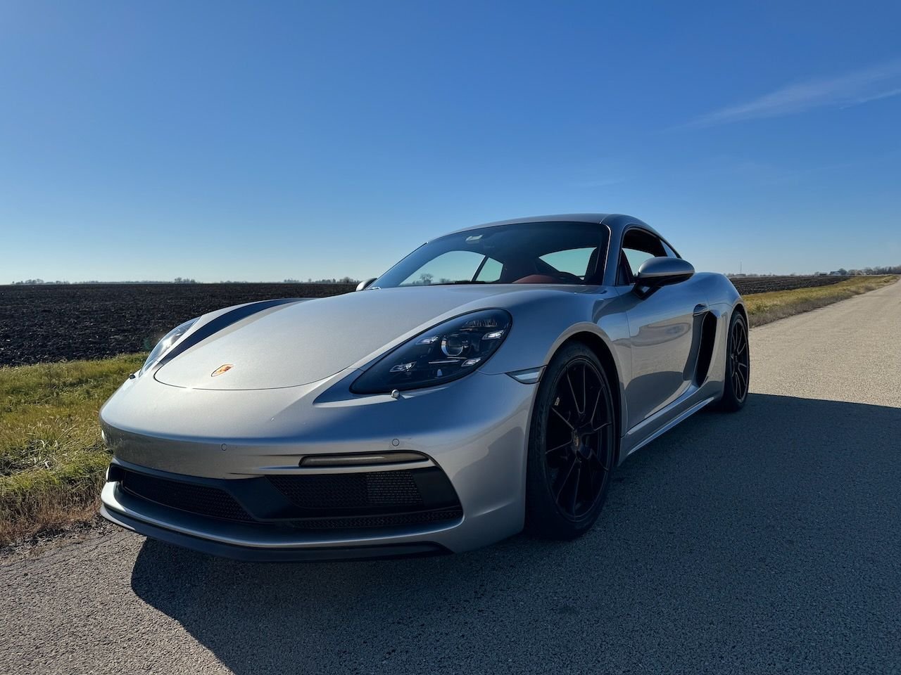 2023 Porsche 718 -  - Used - VIN WP0AD2A80PS271681 - 2,300 Miles - 6 cyl - 2WD - Manual - Coupe - Silver - Plainfield, IL 60585, United States