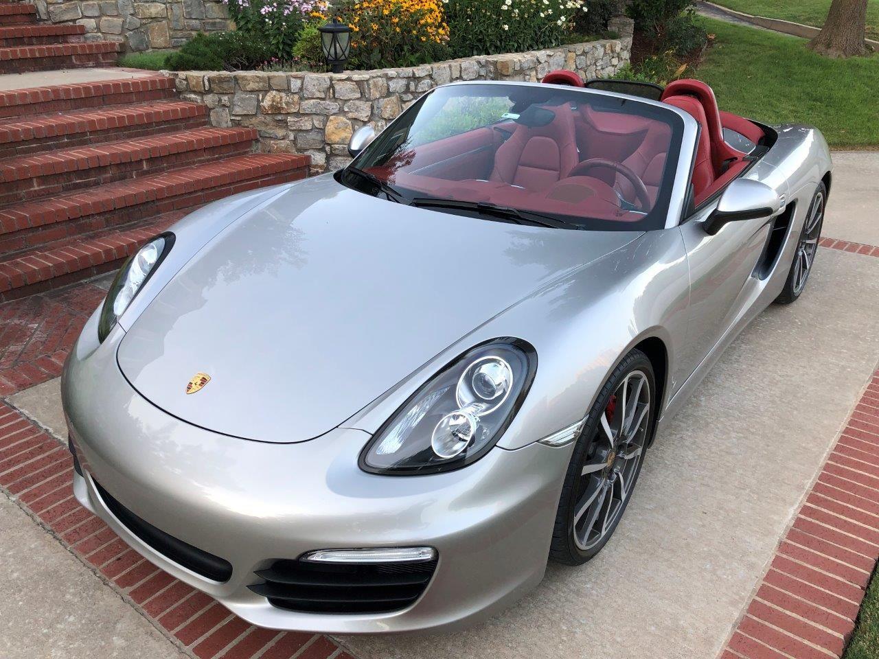 2013 Porsche Boxster - 2013 Boxster S 10.6K mi - Plat Silver Carrera Red Leather - PASM, PTV, PSE, MT - Used - VIN WP0CB2A89DS132286 - 6 cyl - 2WD - Manual - Convertible - Silver - Tulsa, OK 74120, United States