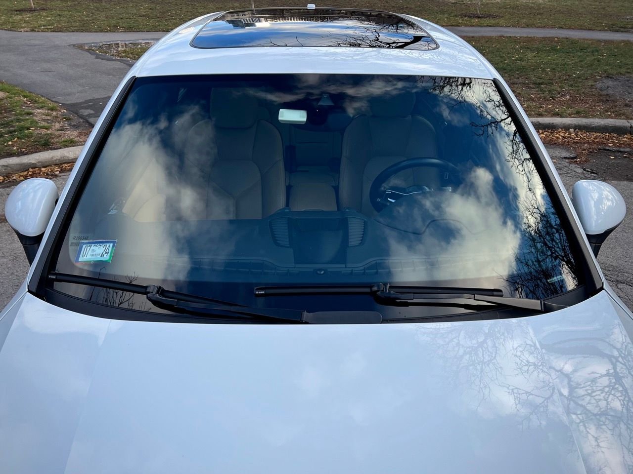 2015 Porsche Cayenne - 2015 Cayenne Diesel 54k Miles - Rare & Fully Loaded - Used - VIN WP1AF2A2XFLA38680 - 6 cyl - AWD - Automatic - SUV - White - Chicago, IL 60601, United States