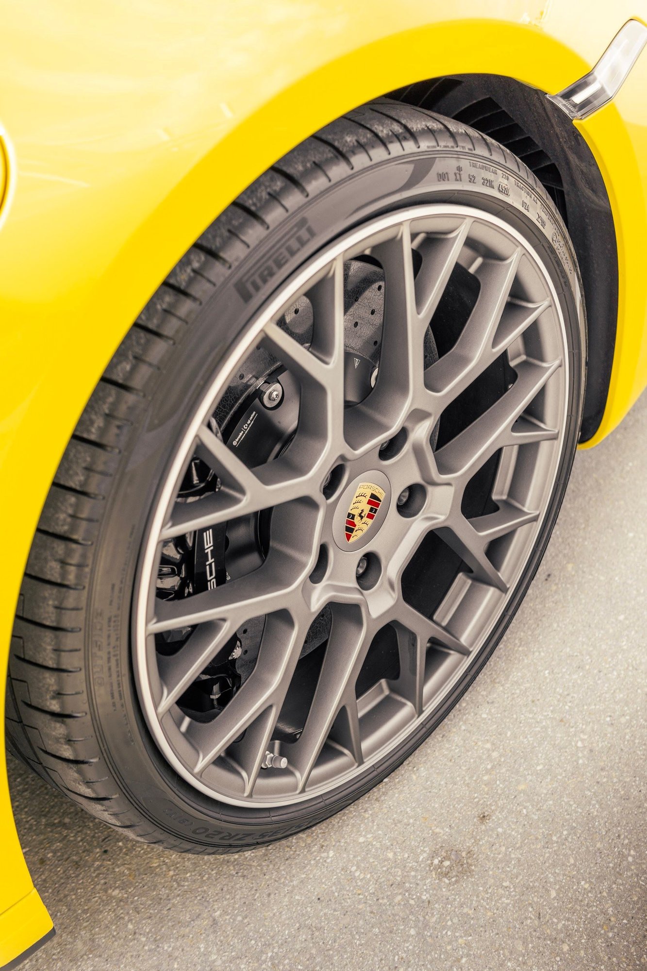 2021 Porsche 911 - 2021 Porsche 992 C2S Highly Specd - Used - VIN WP0AB2A94MS222266 - 6,070 Miles - 6 cyl - 2WD - Automatic - Coupe - Yellow - Naples, FL 34119, United States