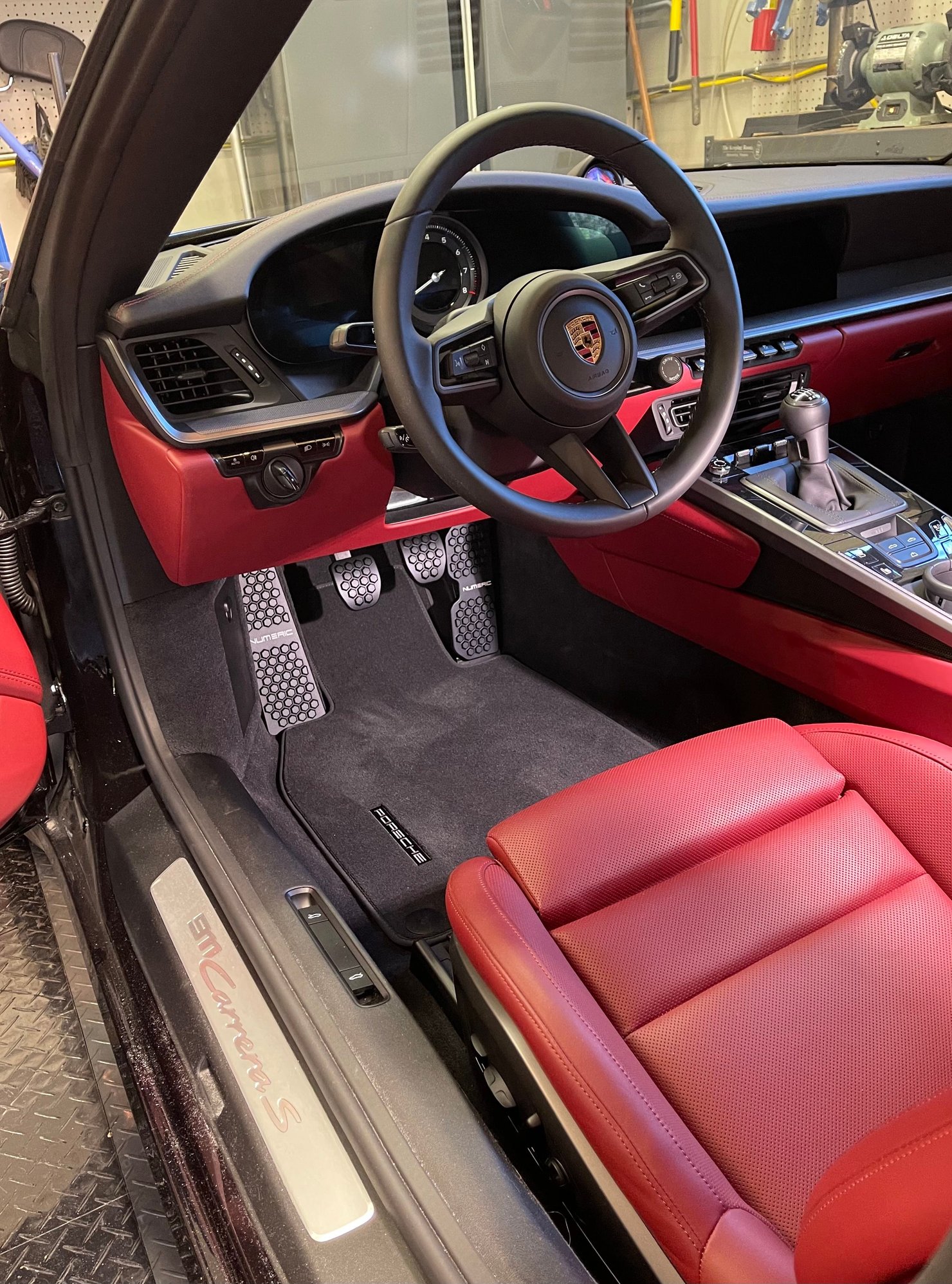 2021 Porsche 911 - 2021 Porsche 992S Cabriolet with MANUAL transmission, heavily optioned - Used - VIN WP0B2A09MS248149 - 2,900 Miles - 6 cyl - 2WD - Manual - Convertible - Black - Fairfax Station, VA 22039, United States