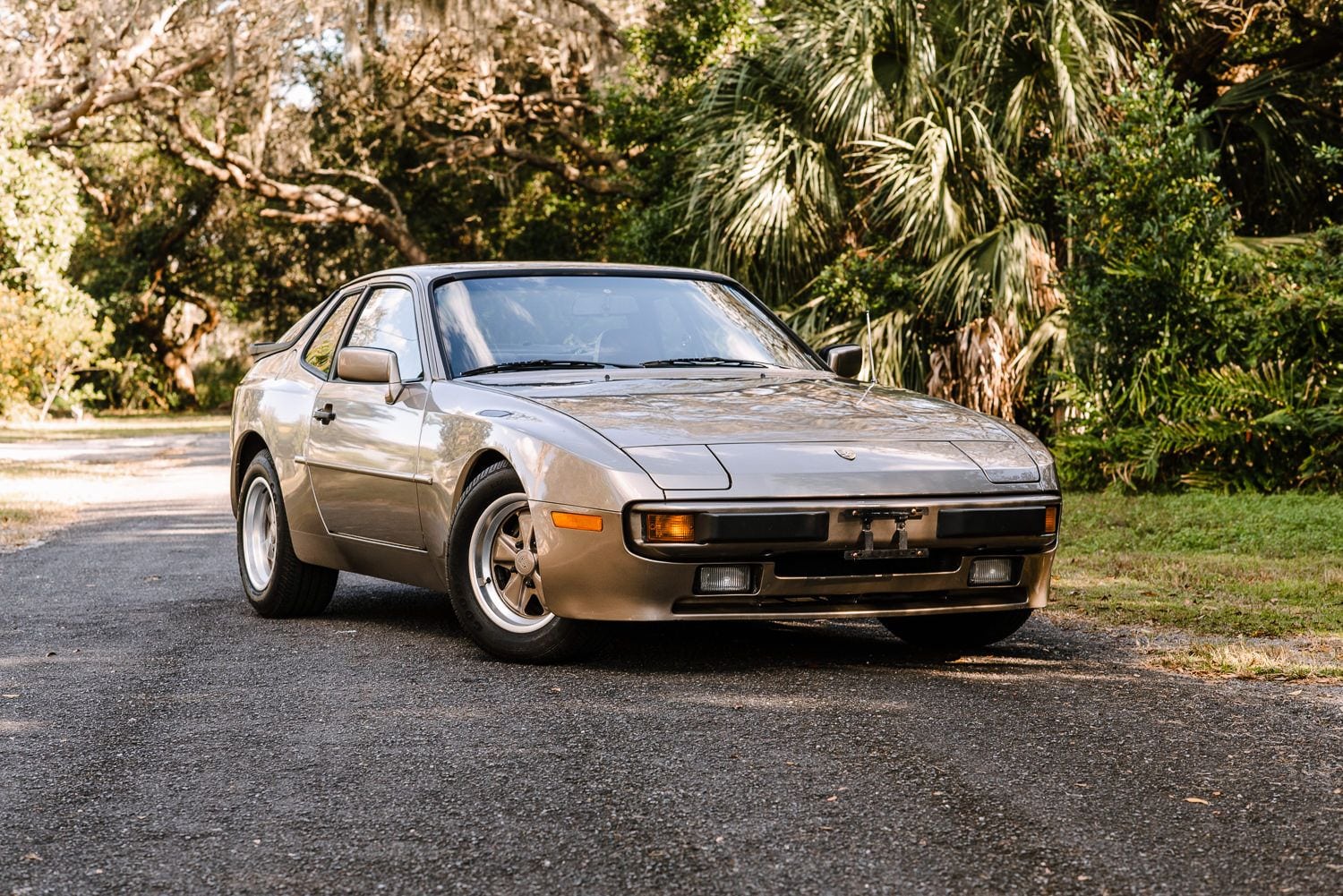 1984 Porsche 944 - 1984 PORSCHE 944 ONE OWNER BONE STOCK 56K MILES - Used - VIN WP0AA094XEN460705 - 56,000 Miles - 4 cyl - 2WD - Manual - Coupe - Gold - New Port Richey, FL 34652, United States