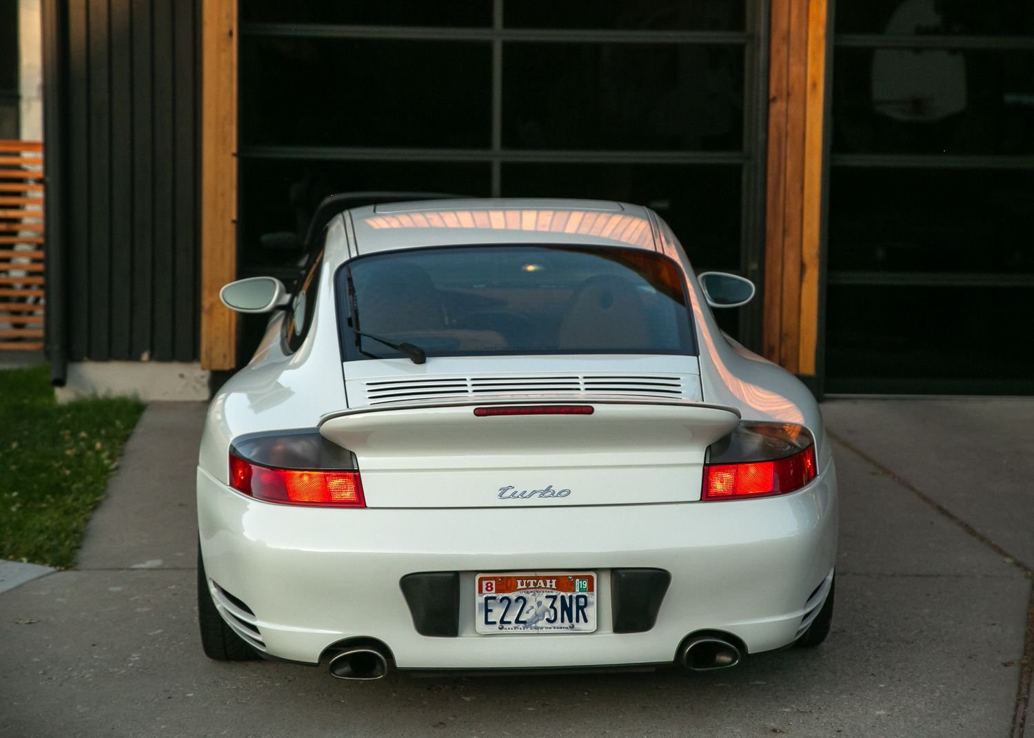 2001 Porsche 911 - 2001 Porsche 911 996 Turbo - Rare Biarritz White/ Natural Brown combo - Used - VIN WP0AB29901S686638 - 66,200 Miles - 6 cyl - AWD - Manual - Coupe - White - Logan, UT 84321, United States