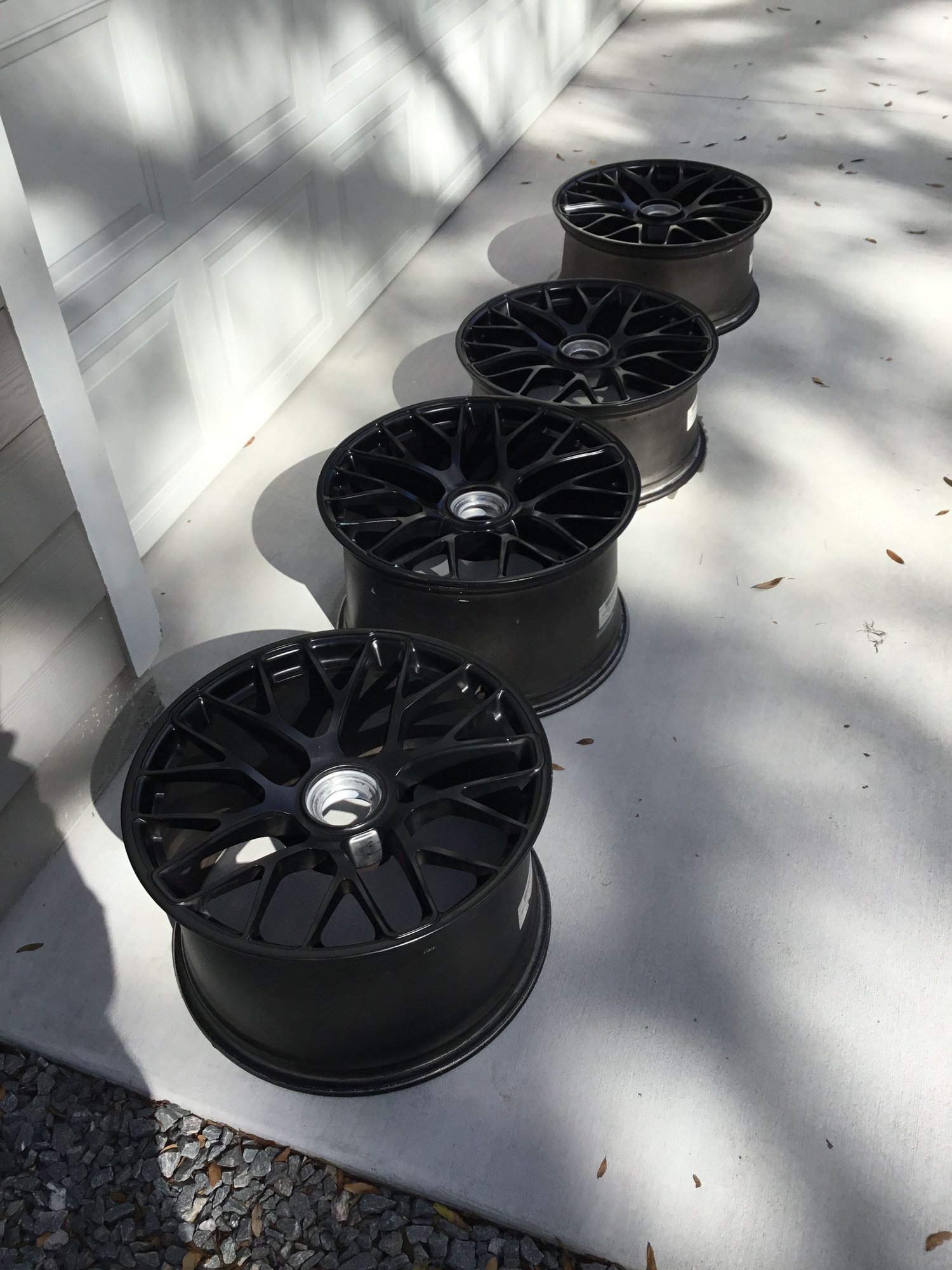 Wheels and Tires/Axles - 991 Centerlock wheels and hubs - Used - All Years  All Models - Orlando, FL 34761, United States