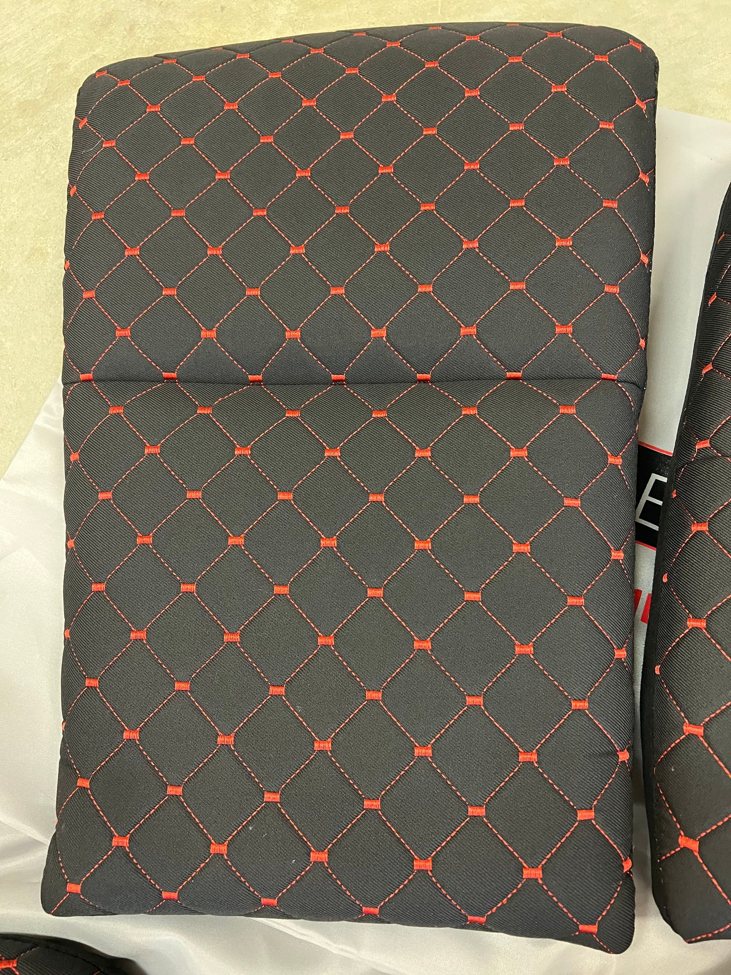 Interior/Upholstery - P1 Designs Black Diamond w/Memory Foam 991 LWBS - Used - 2016 to 2019 Porsche 911 - Wilson, NC 27896, United States