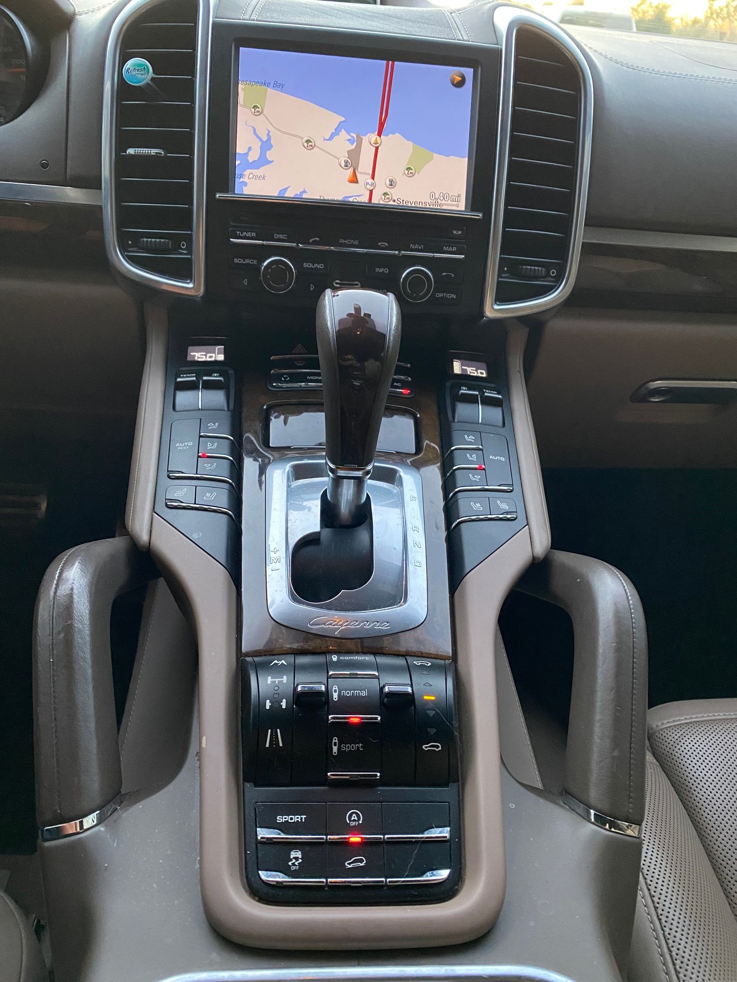 2011 Porsche Cayenne - 2011 Porsche Cayenne Turbo - Used - VIN WP1AC2A27BLA87693 - 160,000 Miles - 8 cyl - 4WD - Automatic - SUV - Black - Stevensville, MD 21666, United States