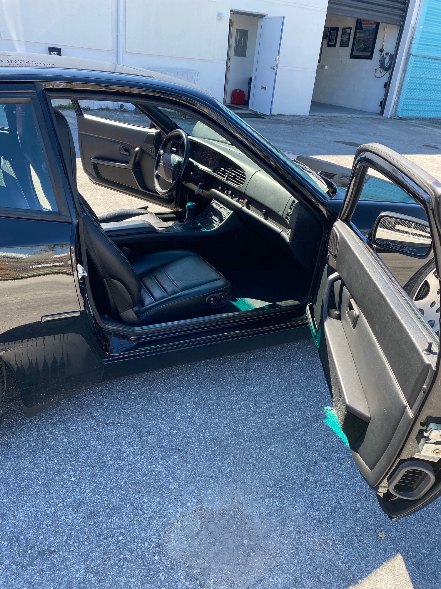 1989 Porsche 944 - 1989 Porsche 944 turbo - Used - VIN 00023489311 - 77,000 Miles - 6 cyl - 2WD - Manual - Coupe - Black - Miami, FL 33176, United States
