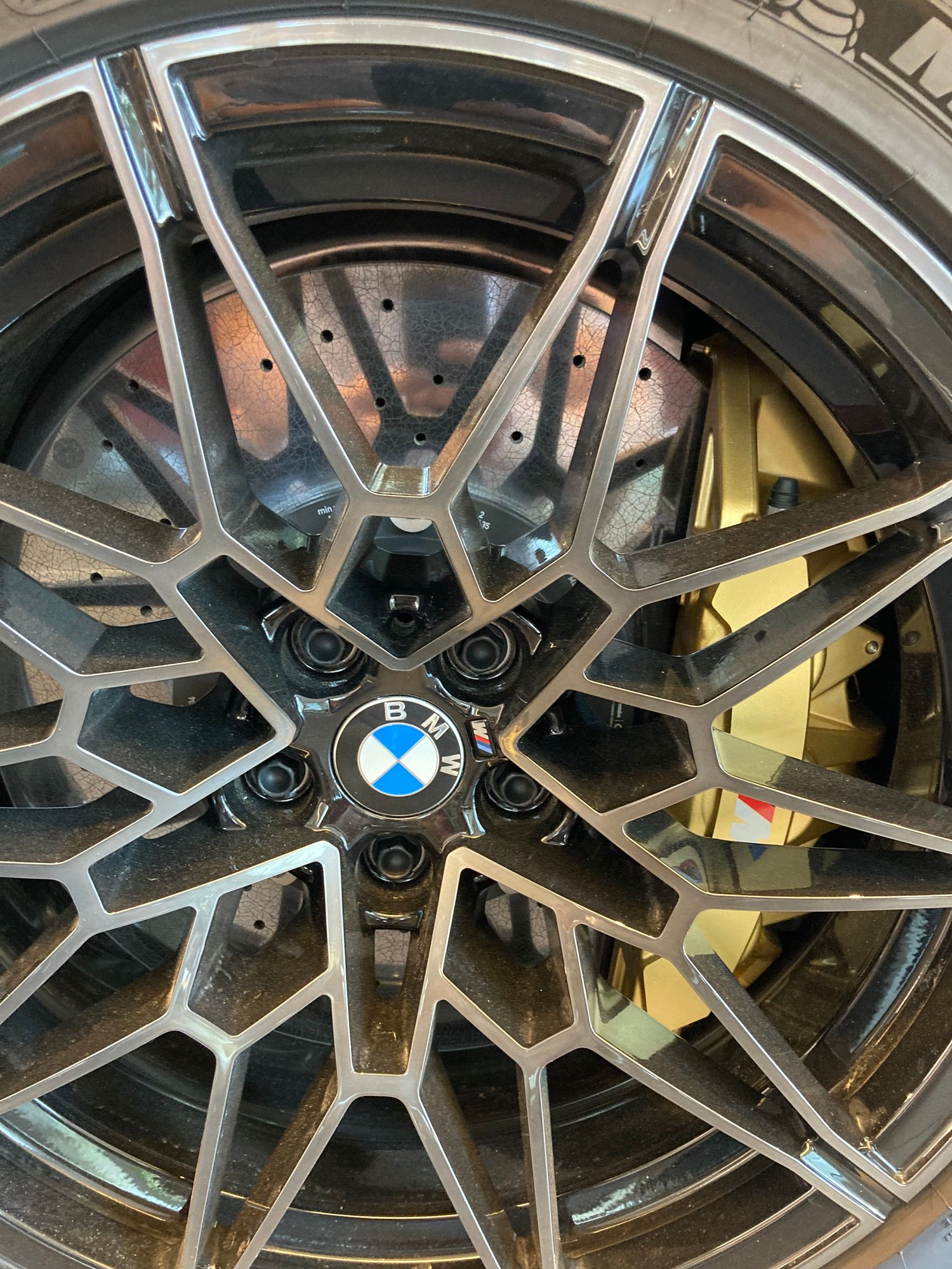 2022 M3 Competition Dravit Grey / Carbon Buckets / Carbon Ceramic