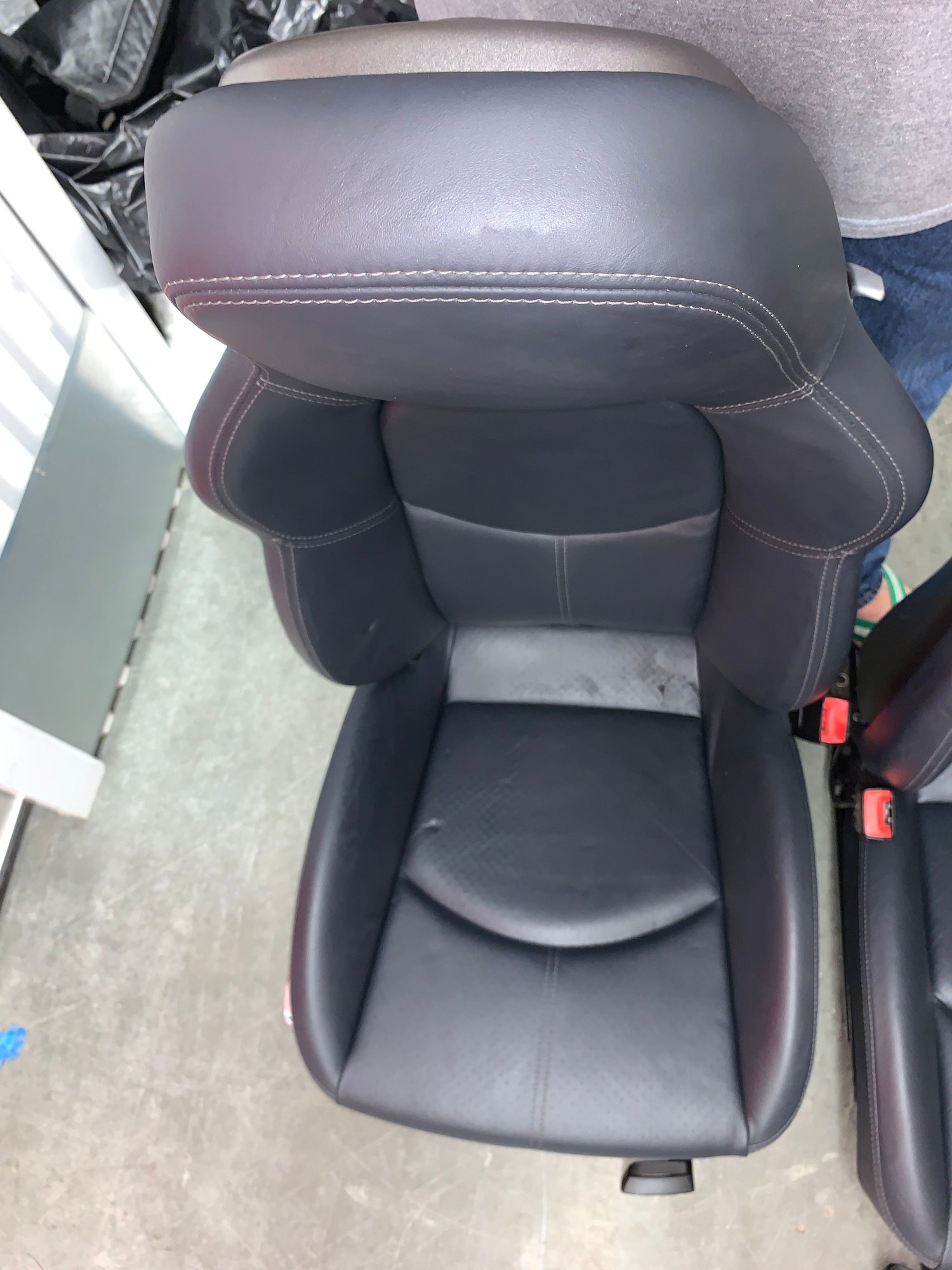 Interior/Upholstery - PORSCHE 911 (997) LEER HARDBACK SPORT SEATS - Used - Murrieta, CA 92562, United States